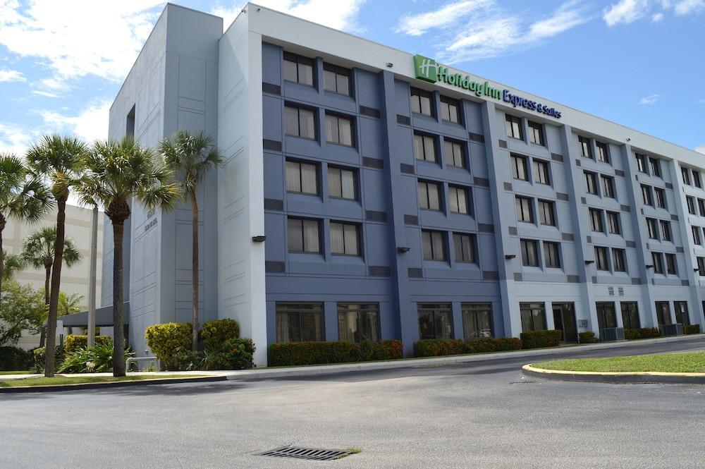 Holiday Inn Express Hotel & Suites Miami - Hialeah By Ihg Buitenkant foto