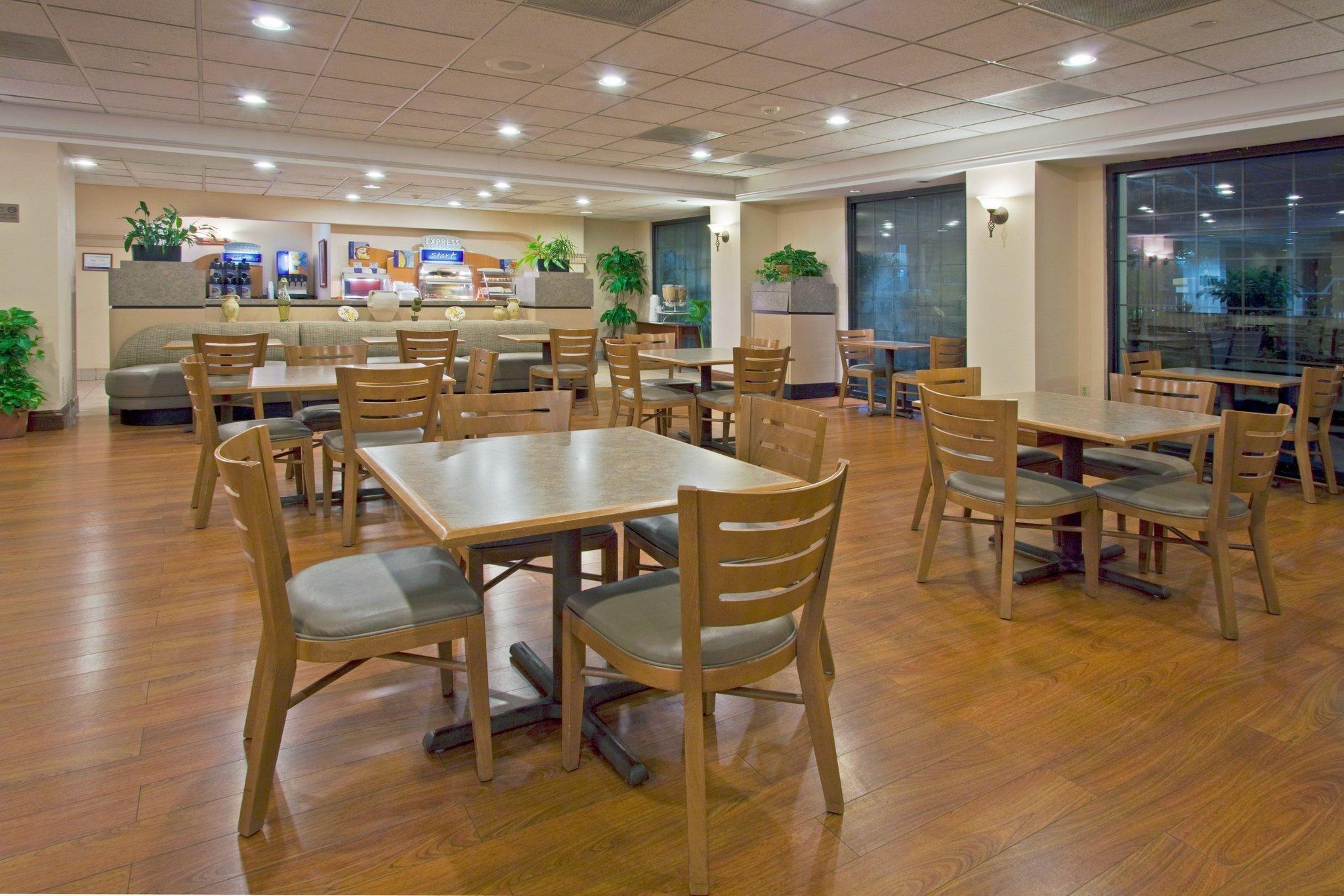 Holiday Inn Express Hotel & Suites Miami - Hialeah By Ihg Buitenkant foto