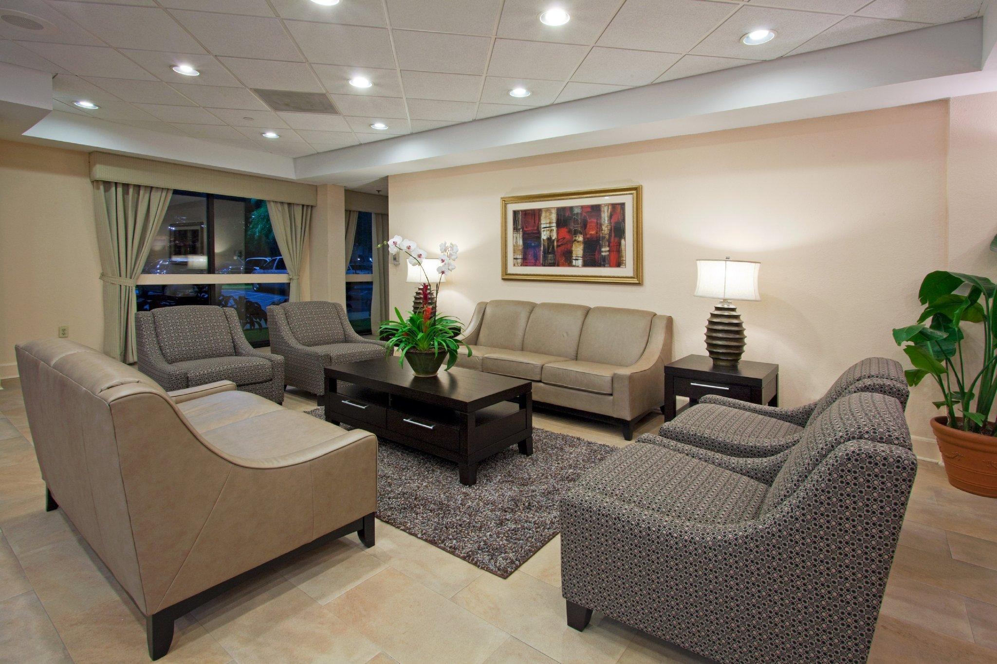 Holiday Inn Express Hotel & Suites Miami - Hialeah By Ihg Buitenkant foto