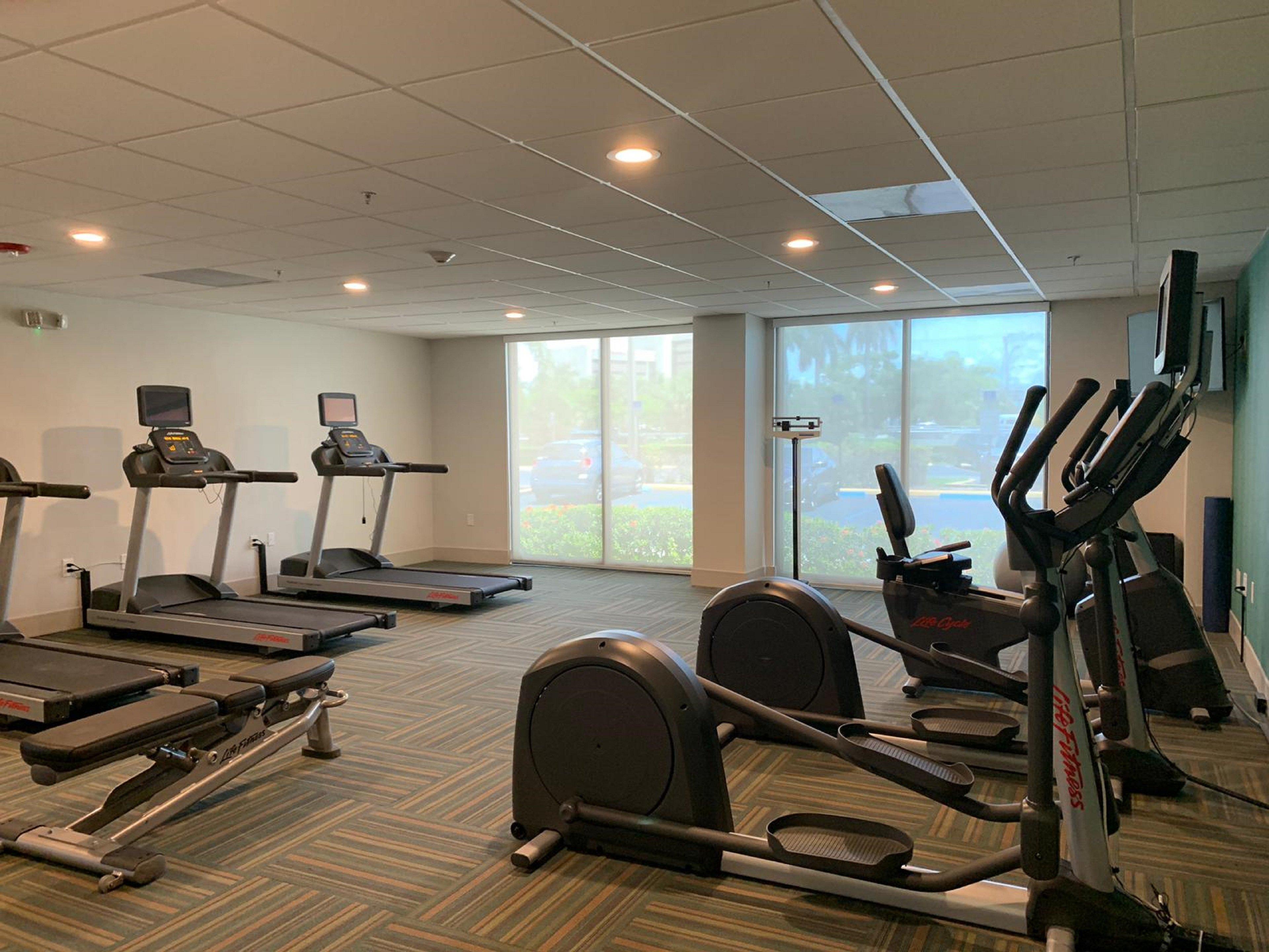 Holiday Inn Express Hotel & Suites Miami - Hialeah By Ihg Buitenkant foto