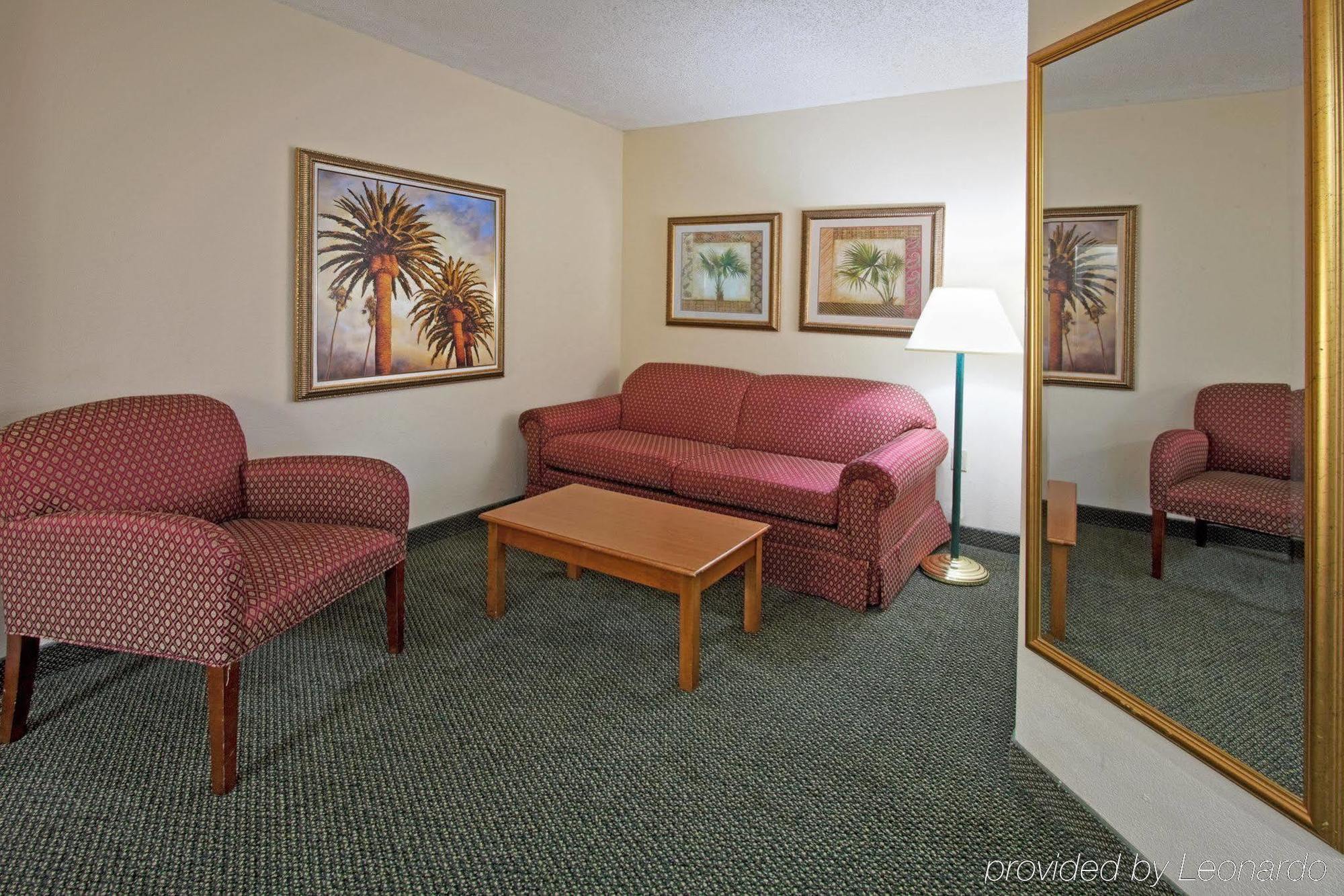 Holiday Inn Express Hotel & Suites Miami - Hialeah By Ihg Buitenkant foto