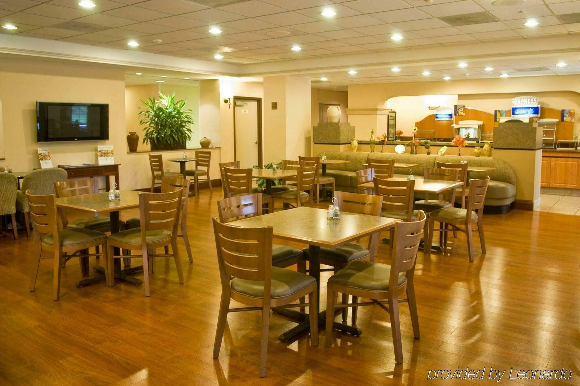 Holiday Inn Express Hotel & Suites Miami - Hialeah By Ihg Buitenkant foto